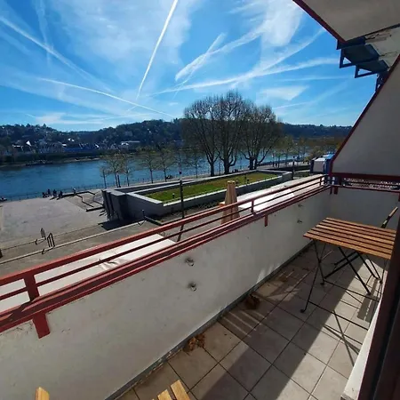 Rheinpanorama 아파트